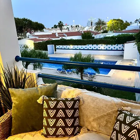 Oura E Sol Apartment